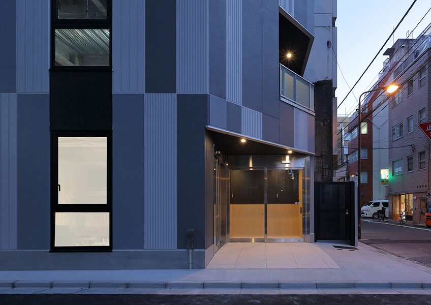 地上6階建新築工事