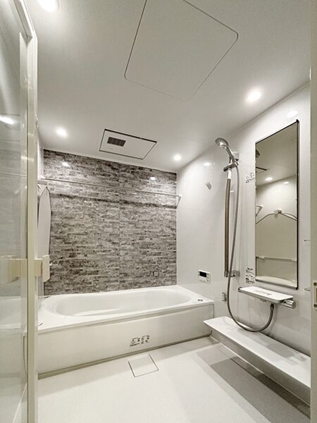 地上2階建フルリノベーション工事