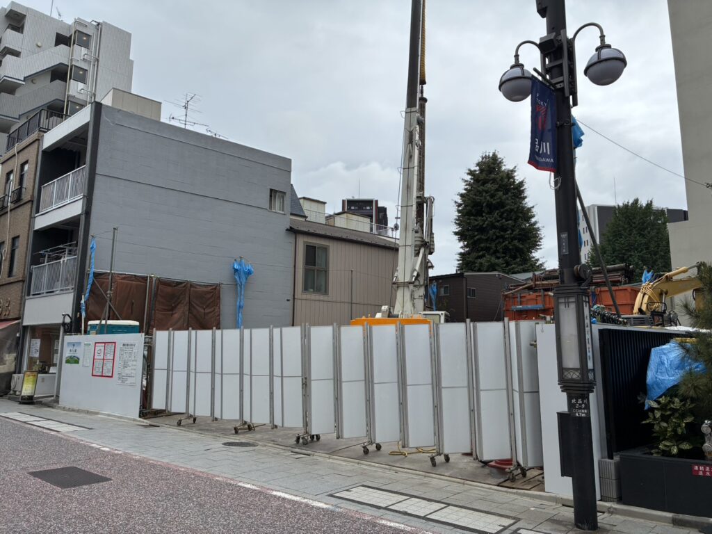 地上13階建新築工事