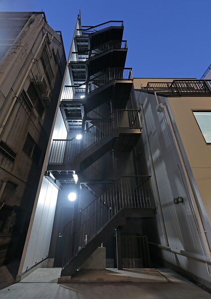 地上6階建新築工事