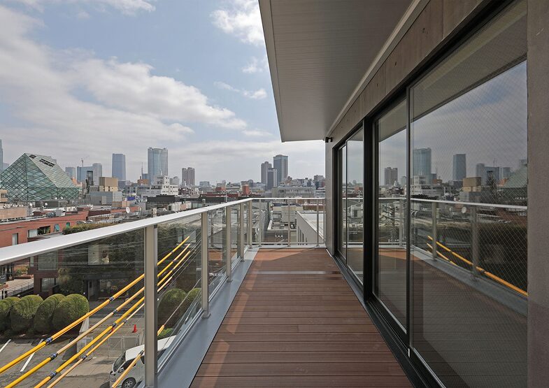 地上4階建新築工事