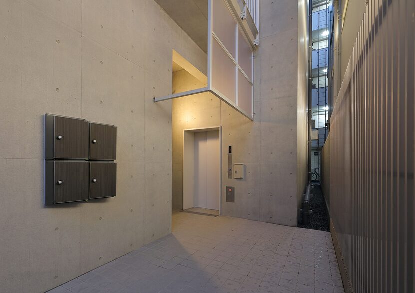 地上4階建新築工事